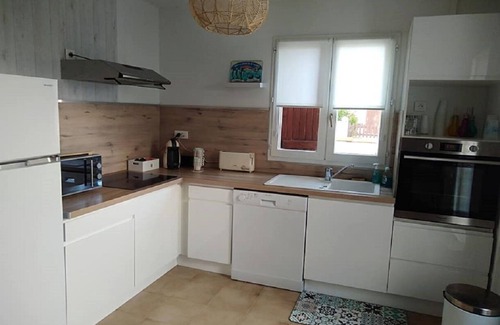 La Bree-les-Bains House | Renovated house, 300m from the beach, with a boule court