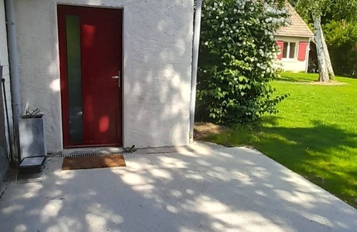 Chailly-en-Biere House | Renovated house, quiet, small terrace, parking and close to Barbizon & forest.