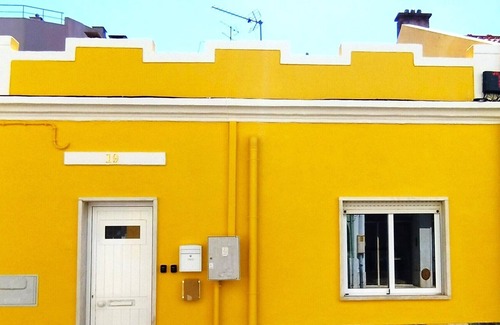 Amadora House | Renovated House-Free Parking/Benfica/2 bedroom/Quite Location/Cozy House