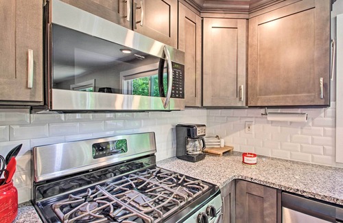 Bethlehem House | Renovated Hub w/Direct Access to Snowmobile Trail