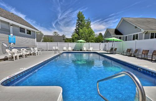 Killington House | Renovated Killington Center Studio - Close to Resort - Bus - Summer Pool - #523