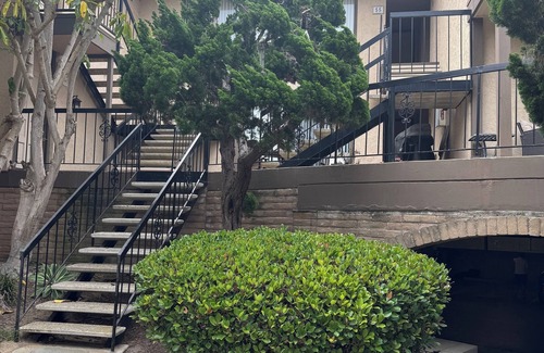 Solana Beach Condo | Renovated Lovely 2-Bedroom Condo by the Ocean