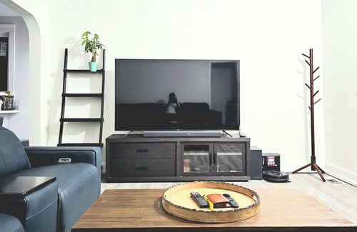 Grand Rapids House | Renovated Modern Downtown
