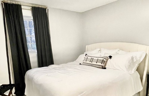 Winston - Salem House | Renovated Perfection Near Wake Forest University