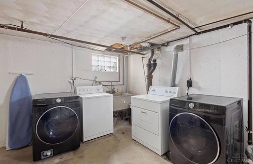 Finneytown Apartment | Renovated, Private Apt 15 mins from Cincy! pet friendly, long-term&short-term