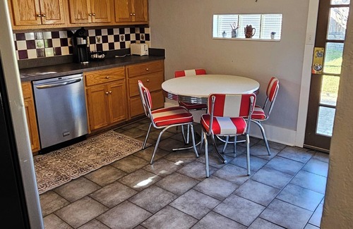 Sellersburg House | Renovated & quiet, close to the expressway, Derby & Bourbon & Beyond