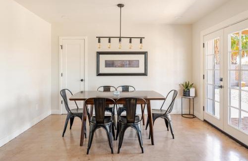 Deer Valley House | Renovated Retreat! Cozy Firepit Nights Await!