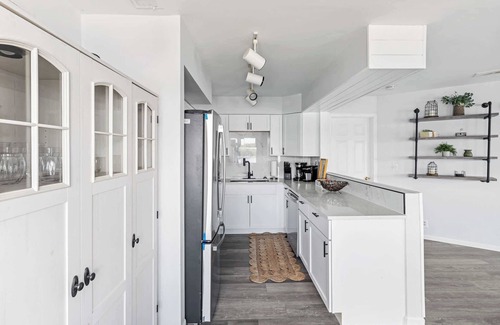 Utica House | Renovated River Home! Hot Tub, Sauna & Game Room