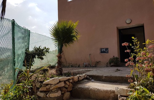 Tamrhakht House | Renovated sheepfold style riad
