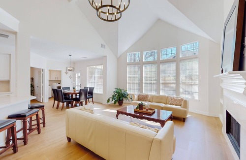 Alden Bridge House | Renovated & spacious home in a quiet neighborhood with yard & gourmet kitchen