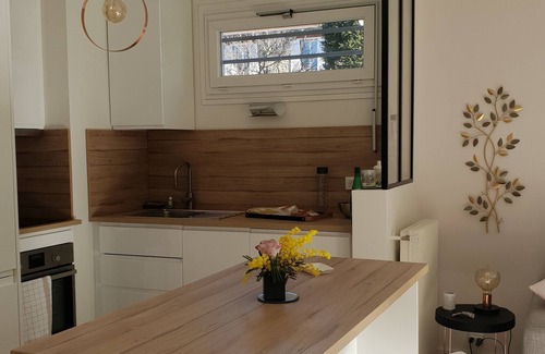 Maisons-Laffitte Apartment | Renovated studio 5min walk from the RER A station and the city center