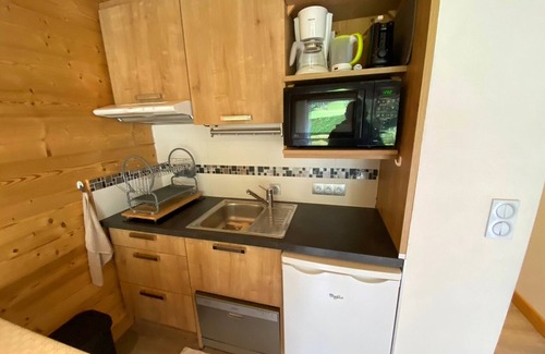 La Clusaz Apartment | Renovated Studio Cabin in La Clusaz Near Village and Slopes with Garage and Balcony