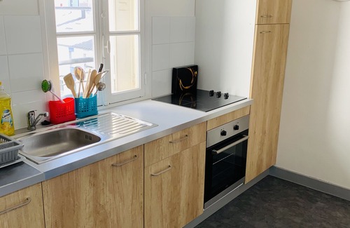 Montreuil Apartment | Renovated studio near Paris