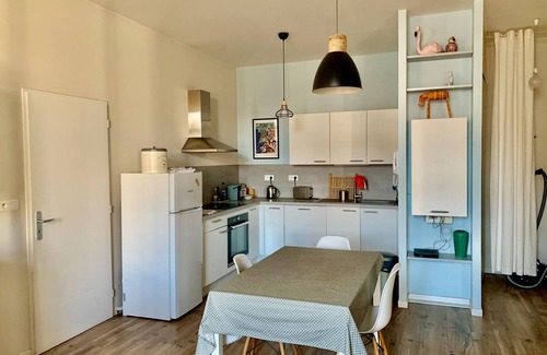 Sete Apartment | Renovated T3 with AC, balcony and Wifi in central Sète