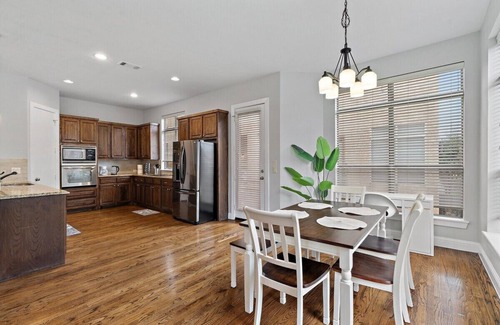 Cityplace House | Renovated Townhouse!1 mile Dallas Downtown/2000+SF