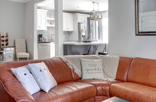 Savannah Victorian District Condo | Renovated Victorian Condo Near Forsyth Park
