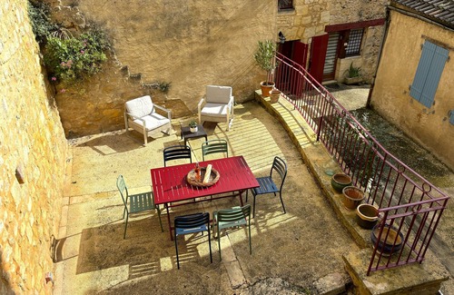 Saint-Cyprien House | Renovated village house & terrace in the heart of the medieval village of St Cyprien