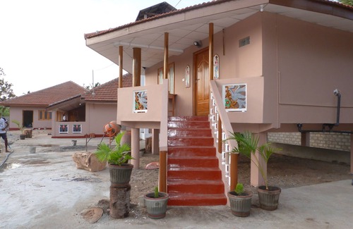 Pesalai House | rent a PL VILLAS with 7 air conditioning rooms and no air conditioning
