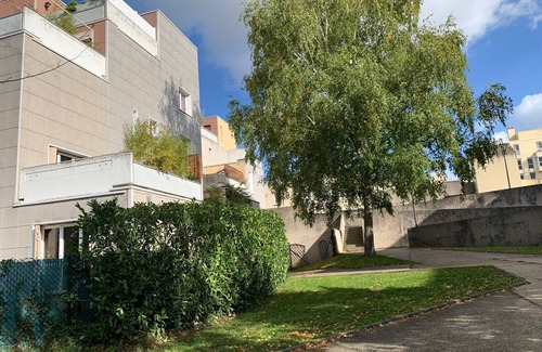 Cergy Apartment | Rent apartment 100 m2 in quiet residence