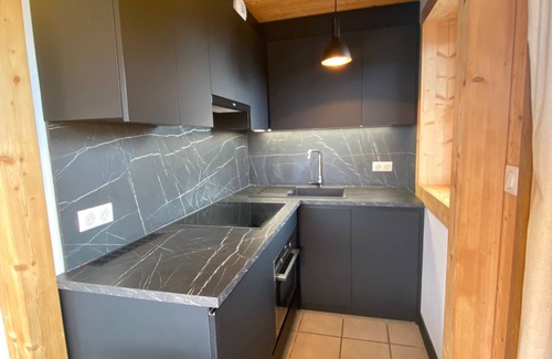Tignes Apartment | Rent superb apartment sleeps 5 Tignes, Ski in!