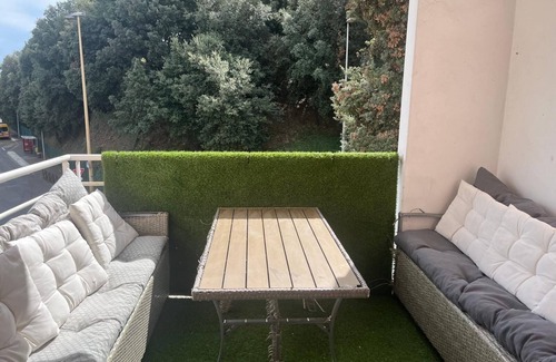 Saint-Laurent-du-Var Apartment | Rent T2 for 2/4 persons