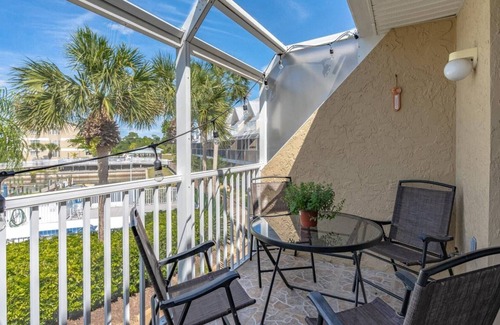 Englewood South House | Rent the Perfect 2 Bedroom Townhome on Charlotte Harbor, Charlotte County Townhome 1008