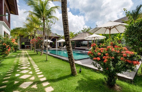 Drupadi Villa | Rent Your Dream Holiday Villa with Private Pool in Seminyak’s most Exclusive Neighbourhood