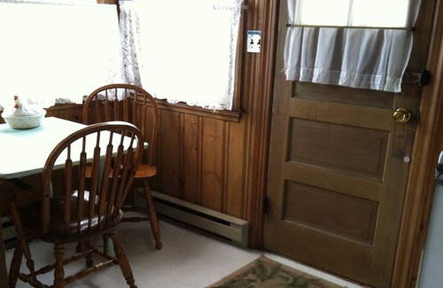 Niantic Cottage | Rental Black Point Beach, Niantic, 2 bedroom, Ocean Views steps to ocean