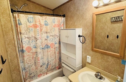 Wisconsin Dells Cabin | Rental Cabin #402 w/King bed