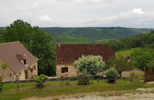 Plazac House | Rental cottage "Lou Cantou" in Black Périgord