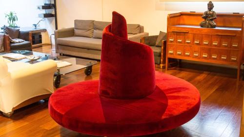 Trastevere Apartment | Rental in Rome Riari Garden
