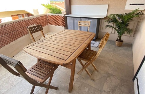 Molini Condo | Rental in small condominium by the sea Agosta plage