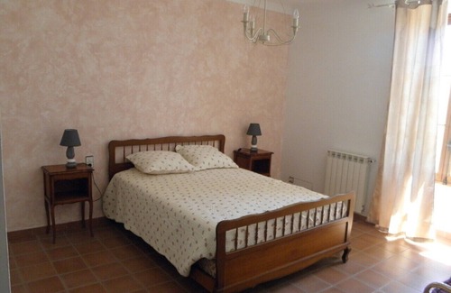 Vacqueyras Other | Rental renovated stone house with pool in VACQUEYRAS 6 people
