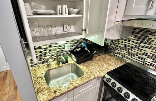 Queen Village Apartment | Rental studio unit in Queen Village of Philadelphia