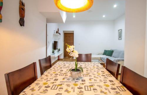 Playa Granada Apartment | RentitSpain Confortable Apartamento con Patio en Motril