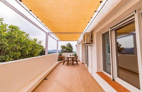 Salobrena House | RentitSpain Finca Ecológica Almahen en Salobreña