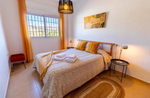 Salobrena Apartment | RentitSpain La Guardia Salobreña Confort y Deportes