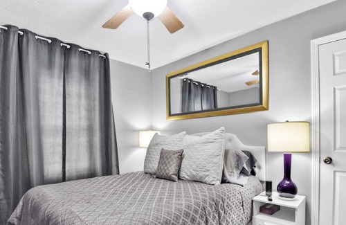 Kansas City House | 💎Reserved Parking💎Smart TVs💎W/D💎10min➡️Plaza💎