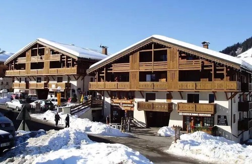 Notre-Dame-de-Bellecombe Apartment | Residence Les Oursons - 3 Rooms for 6 People