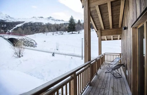 Lanslevillard Apartment | Residence Les Balcons de Val Cenis Platinium * - 5 Room Apartment 8/10 People