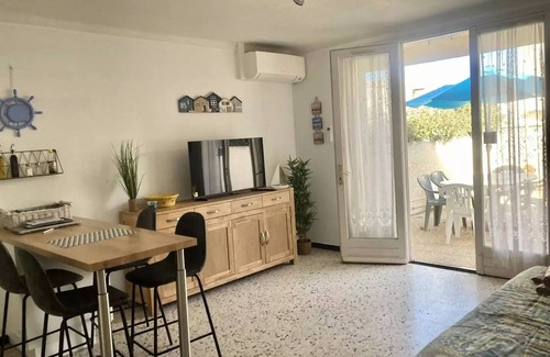 Port-la-Nouvelle Villa | Residence 1sdo73-port La Nouvelle - 50M PLAGE: PAINT HOUSE FEED air conditioned 6 CRUCHAGES with beautiful terrace