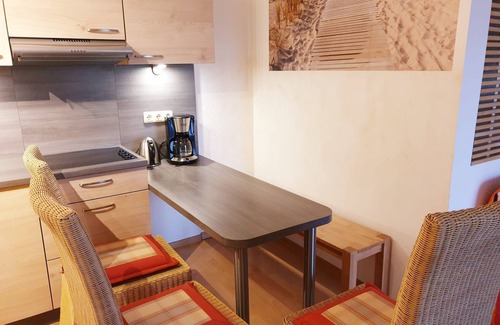 Alt Gaarz House | Residence at the Kurhaus Apartment 7 Sansibar