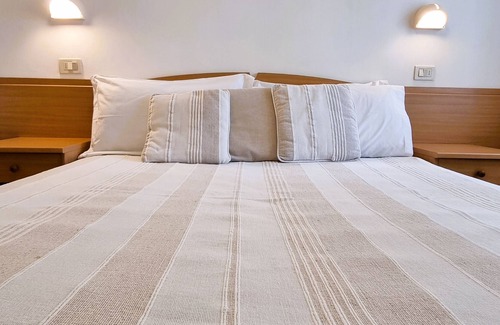 Gabicce Mare Apartment | Residence Azzurro A - One Bedroom Apartment, Sleeps 4