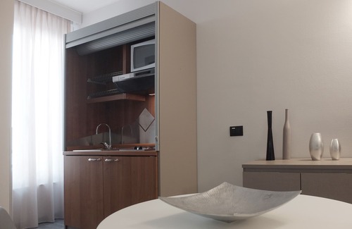 Ferrara House | Residence Carlton