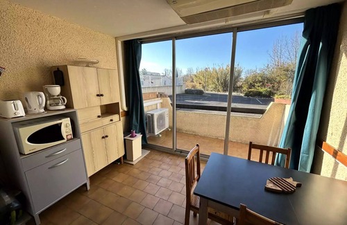 Marseillan Plage Apartment | Residence Clos Des Pins Ii (d - Luminous apartment in residence with pool close to shops
