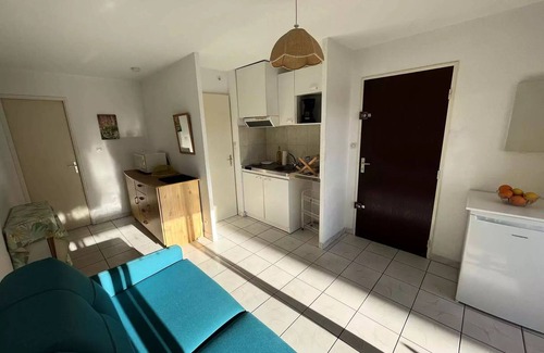 Marseillan Plage Apartment | Residence Clos Des Pins Ii (d - In residence with swimming pool