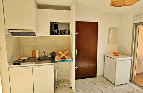 Marseillan Plage Apartment | Residence Clos Des Pins Ii (d - In residence with swimming pool