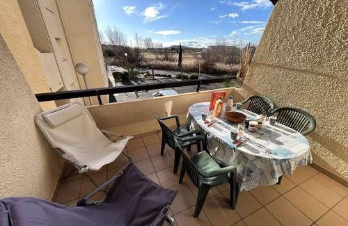 Marseillan Plage Apartment | Residence Clos Des Pins Ii (d - Pleasant apartment in residence with swimming pool