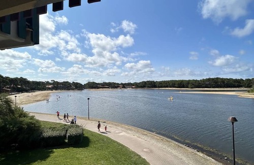 Soustons Apartment | Residence close to the marine lake.