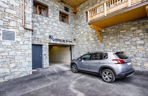 Les Boisses Apartment | Residence Club MMV L'Altaviva* - 3 rooms for 6 people Comfort +